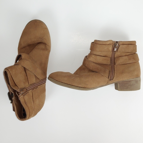 Steve Madden Suede Ankle Boots Size 5 | Minimalist Going out Boho Bohemian Fall - Picture 4 of 7